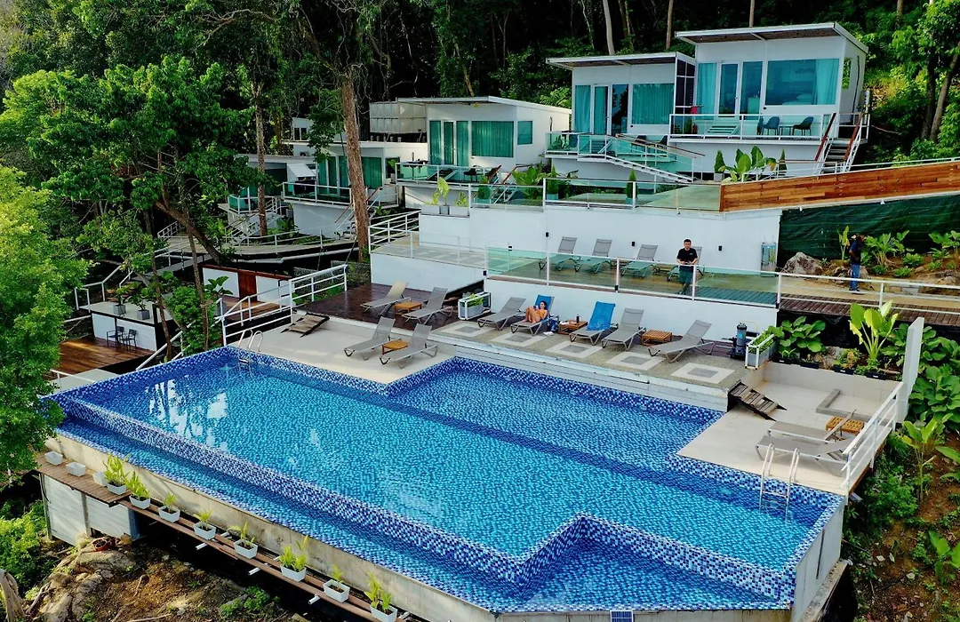 Alunan Resort-1
